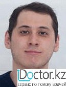 На фотографии изображён Сейтжанов Асылхан Серикович