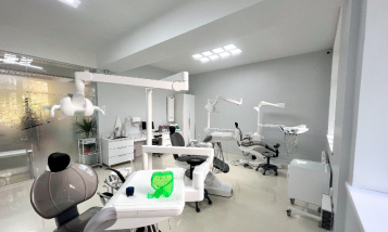 Фото медцентра Стоматологическая клиника "Евродент" на Жамбыла - Фотография 11