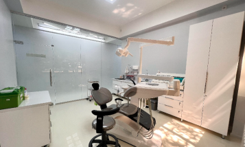 Фото медцентра Стоматологическая клиника "Евродент" на Жамбыла - Фотография 13