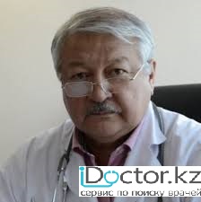 На фотографии изображён Хирург Султаналиев Токан Анарбекович