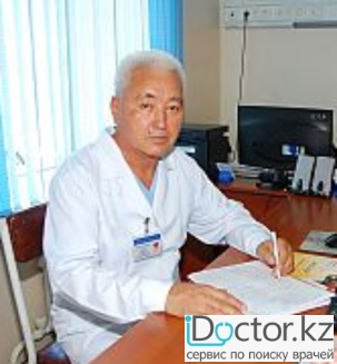 На фотографии изображён Кардиолог Абишев Жумахан Калиакпарович