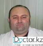 На фотографии изображён Нарколог Орехов Игорь Витальевич